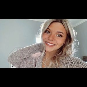 Meet your Posher, Adisyn